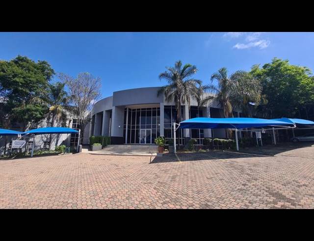 BUSINESS PROPERTY TO RENT IN HALFWAY GARDENS